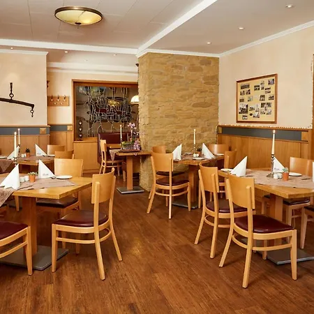 Hotel-restaurant Maas Hotel Lutzerath